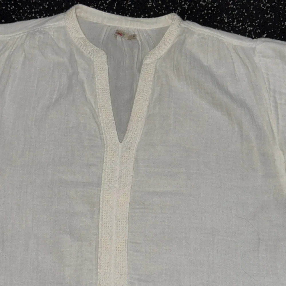 Faherty Womens Med White Organic Cotton Gauze Crochet V-Neck Top Boho Coastal - Picture 2 of 9
